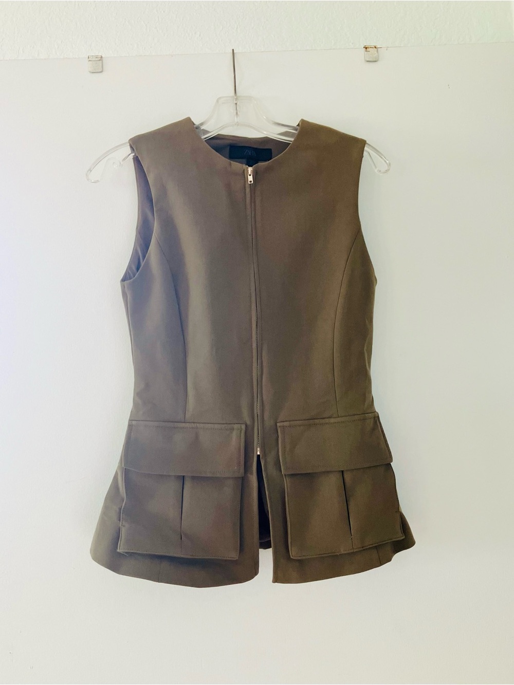 Zara Olive Green Sleeveless Zip Utility Vest
